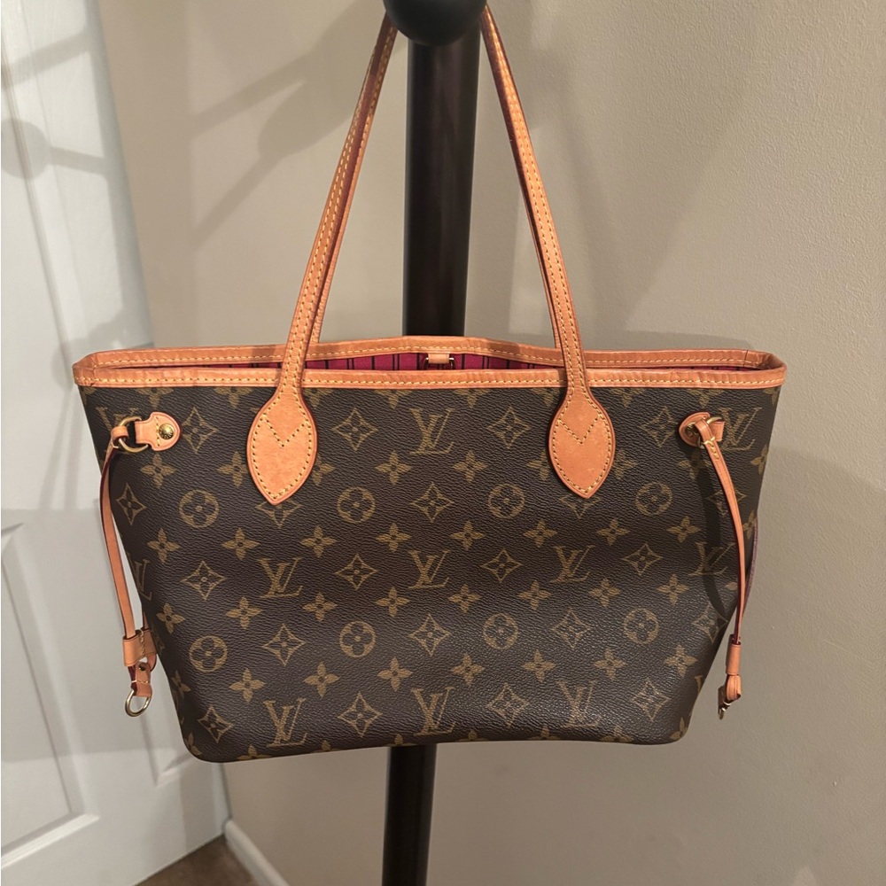 Louis Vuitton Classic Brown Monogram Tote
